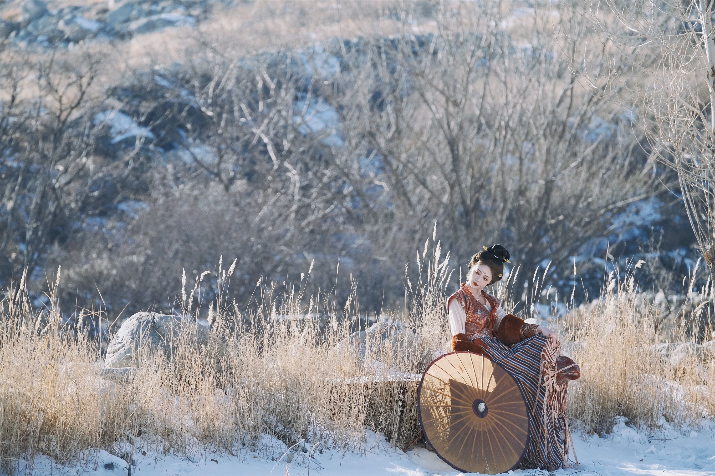 YITUYU艺图语 2025.03.10 渡关山 夏念